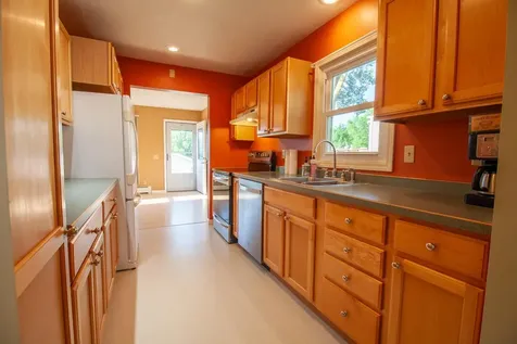 912 E Highland Avenue Fergus Falls MN 56537