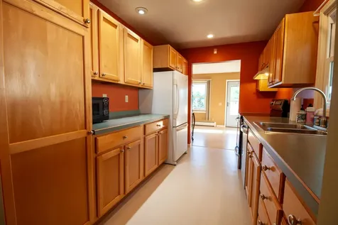 912 E Highland Avenue Fergus Falls MN 56537