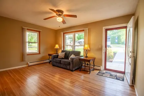 912 E Highland Avenue Fergus Falls MN 56537