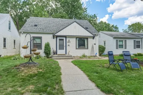 5252 Washburn Avenue N Minneapolis MN 55430