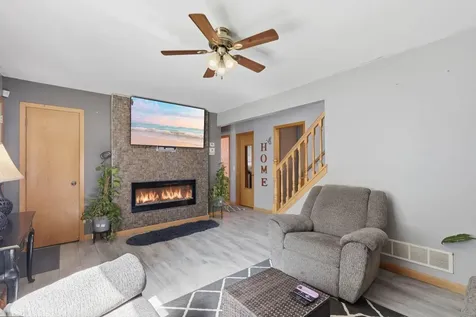 5252 Washburn Avenue N Minneapolis MN 55430