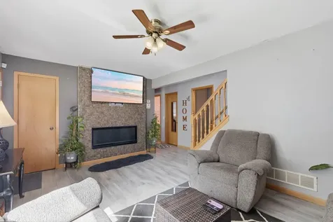 5252 Washburn Avenue N Minneapolis MN 55430