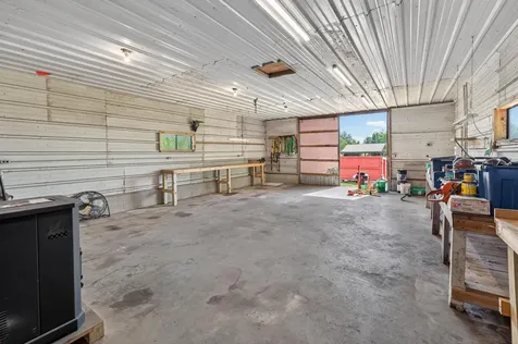 000 Dahl Hinckley MN 55037