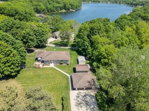 6416 Crofoot Avenue NW Maple Lake MN 55358