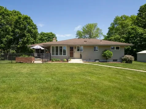 6416 Crofoot Avenue NW Maple Lake MN 55358