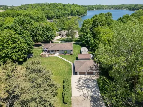 6416 Crofoot Avenue NW Maple Lake MN 55358
