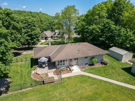 6416 Crofoot Avenue NW Maple Lake MN 55358