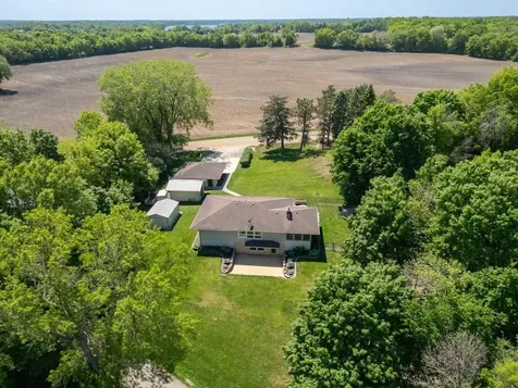 6416 Crofoot Avenue NW Maple Lake MN 55358