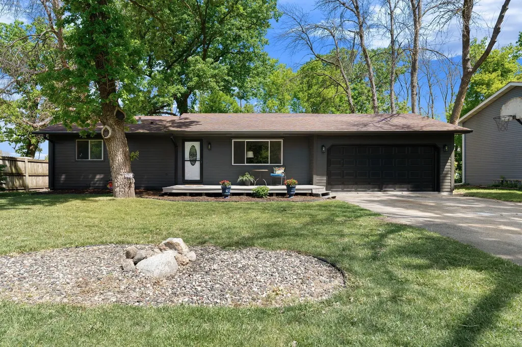 508 24th Street NE Owatonna MN 55060