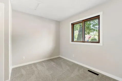 508 24th Street NE Owatonna MN 55060