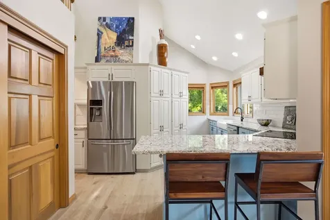 3318 Breconwood Circle Minnetonka MN 55391