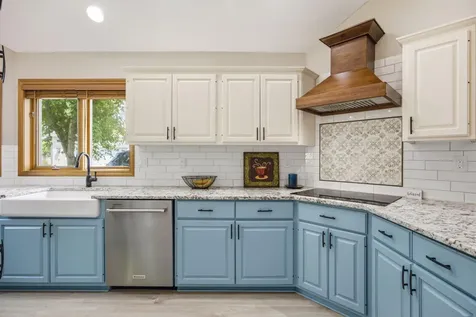 3318 Breconwood Circle Minnetonka MN 55391