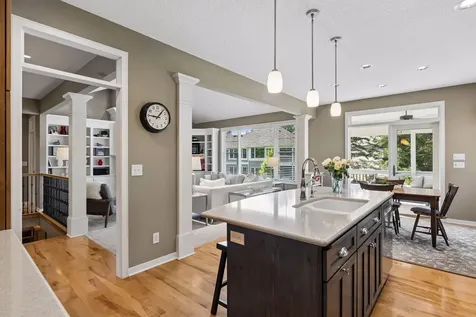 10565 Water Lily Lane Woodbury MN 55129