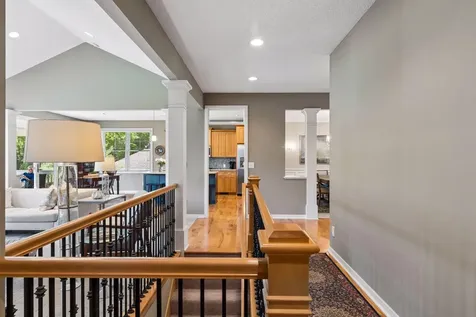 10565 Water Lily Lane Woodbury MN 55129