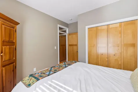 10565 Water Lily Lane Woodbury MN 55129