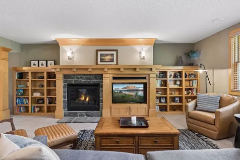 10565 Water Lily Lane Woodbury MN 55129