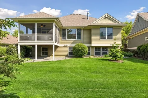 10565 Water Lily Lane Woodbury MN 55129
