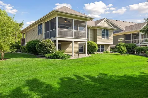 10565 Water Lily Lane Woodbury MN 55129