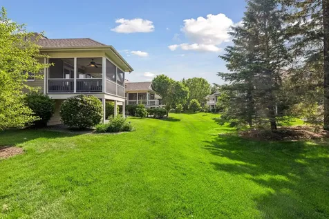 10565 Water Lily Lane Woodbury MN 55129