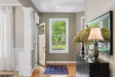 10565 Water Lily Lane Woodbury MN 55129