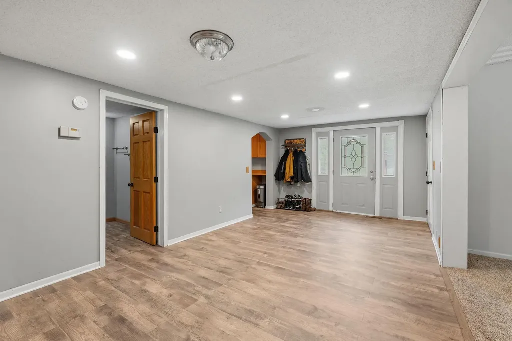 28329 99th Street NW Zimmerman MN 55398