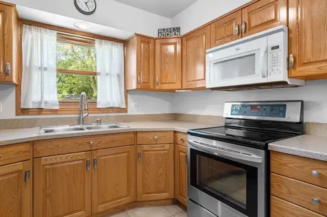 437 13th Street NE Owatonna MN 55060