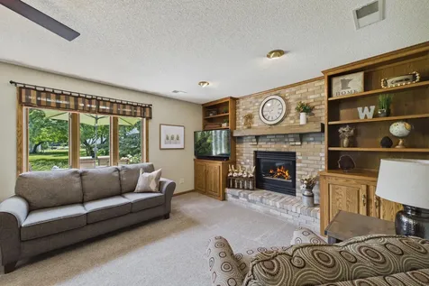 3509 92nd Avenue N Brooklyn Park MN 55443