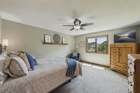 3509 92nd Avenue N Brooklyn Park MN 55443