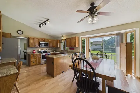 3509 92nd Avenue N Brooklyn Park MN 55443