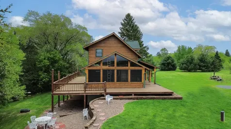 78 161st Street Star Prairie WI 54026
