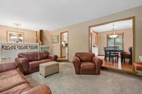503 Laredo Lane Chanhassen MN 55317