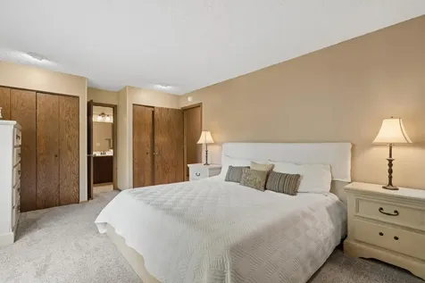 503 Laredo Lane Chanhassen MN 55317
