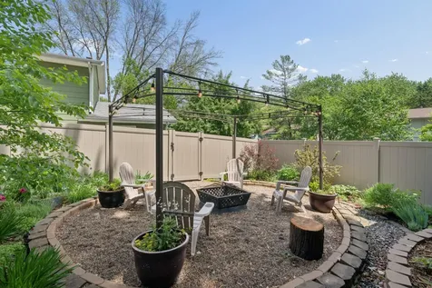 503 Laredo Lane Chanhassen MN 55317