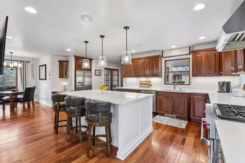 126 Courtland Street Excelsior MN 55331