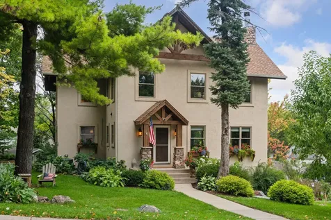 126 Courtland Street Excelsior MN 55331