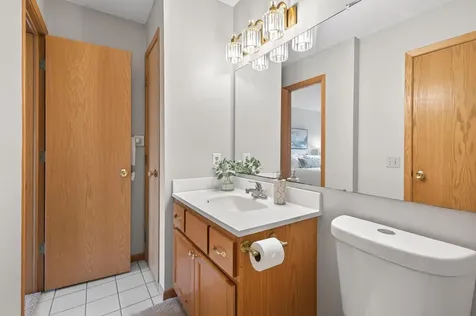 4448 Woodgate Point Eagan MN 55122