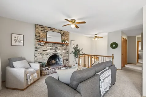 4448 Woodgate Point Eagan MN 55122