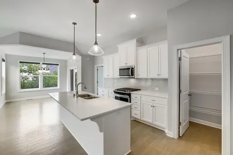 1120 Pine Hill Lane White Bear Lake MN 55127