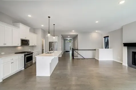1120 Pine Hill Lane White Bear Lake MN 55127