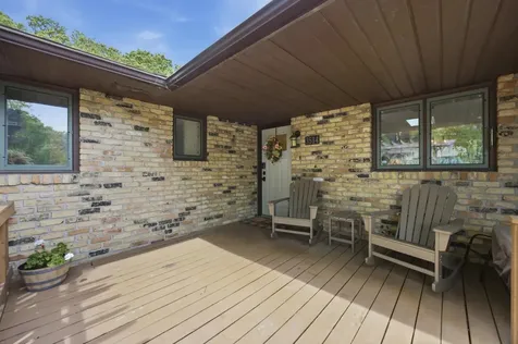 3514 Riverview Circle Moorhead MN 56560