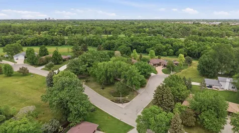 3514 Riverview Circle Moorhead MN 56560