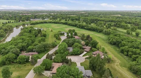 3514 Riverview Circle Moorhead MN 56560