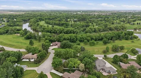3514 Riverview Circle Moorhead MN 56560