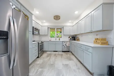 3514 Riverview Circle Moorhead MN 56560