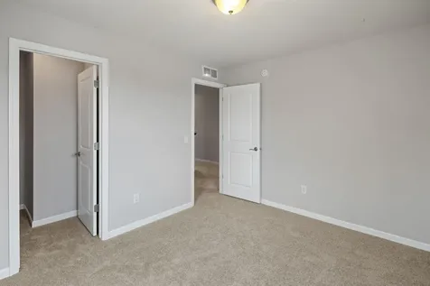 561 14th Street NW New Brighton MN 55112