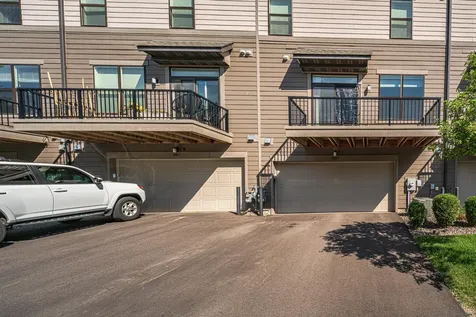 4015 River Valley Way Eagan MN 55122