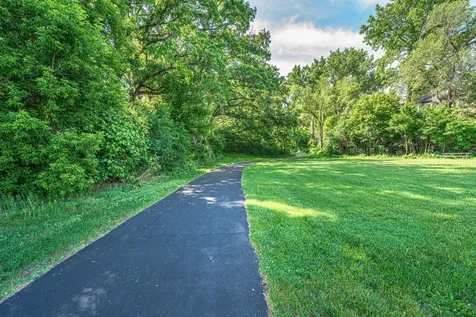 4015 River Valley Way Eagan MN 55122