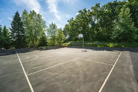 4015 River Valley Way Eagan MN 55122