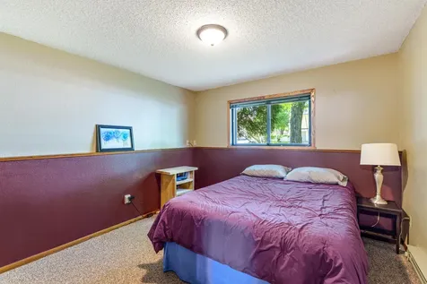 1919 27th Avenue S Fargo ND 58103
