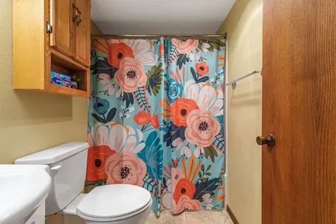 1919 27th Avenue S Fargo ND 58103
